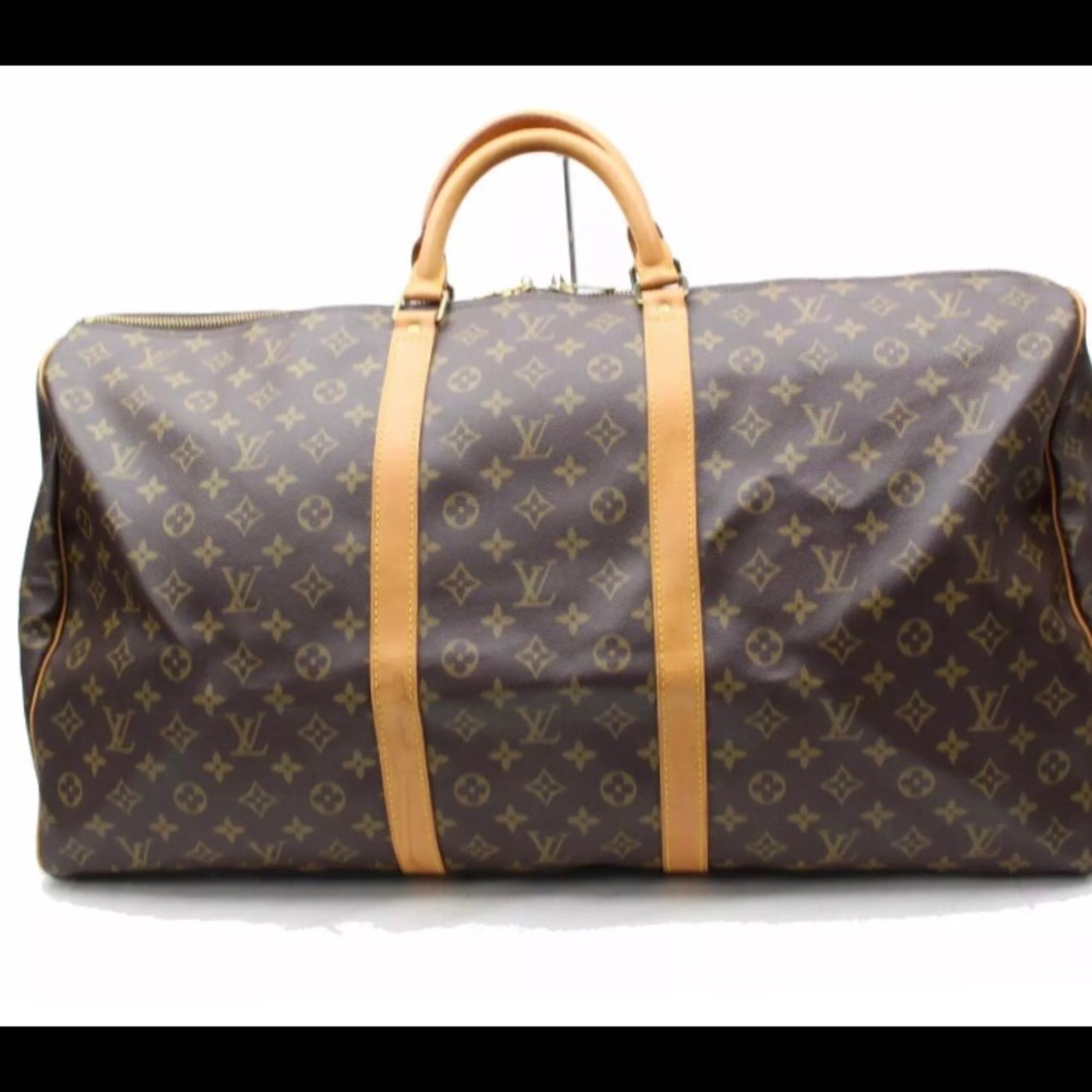 ⛔️SOLD⛔️ Authentic Louis Vuitton Keepall 60